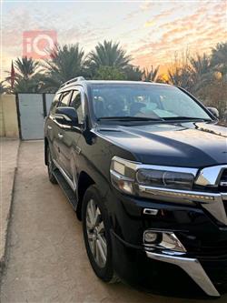 تويوتا لاندكروزر